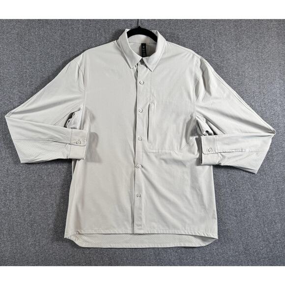 Lululemon Venture Overshirt Mens Medium L/S Button Down Stretch Vapor - Picture 13 of 14